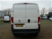 Peugeot Boxer - 335 2.0 BlueHDI L2H2 Pro trekhaak / geveerde stoel / laadvloer / 131 PK - 1 - Thumbnail