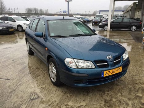 Nissan Almera - 1.5 - 1