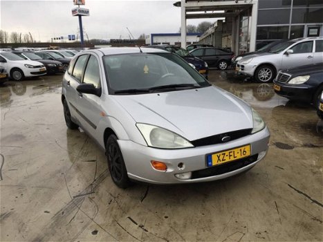 Ford Focus - 1.6 16v - 1