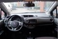 Toyota Yaris - 1.3 VVT-i Dynamic Automaat - 1 - Thumbnail