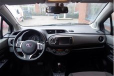 Toyota Yaris - 1.3 VVT-i Dynamic Automaat