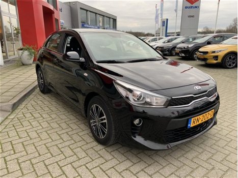 Kia Rio - 1.0 TGDI ComfortPlusLine Navigator + Velgen 1e eigenaar, perfecte Staat info roel@vdns-kia - 1