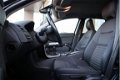 Volvo V50 - 1.8 Sport | Bluetooth | All Season banden | Trekhaak - 1 - Thumbnail