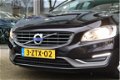 Volvo V60 - 2.0 D4 Summum | Sportstoelen | Afneembare Trekhaak | Elektr. bedienbare best. stoel - 1 - Thumbnail