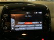 Peugeot 108 - 1.0 e-VTi Allure CLIMATE CONTROL-CHROOM PAKKET-NAVIGATIE BY APPLE CARPLAY-ACHTERUITRIJ - 1 - Thumbnail