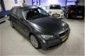 BMW 3-serie Touring - 325i High Executive LEER / NAVI / VELG / 2e EIG / INRUIL KOOPJE - 1 - Thumbnail