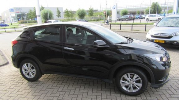 Honda HR-V - 1.5 i-VTEC 130pk Elegance, NAVI - 1