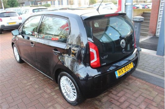 Volkswagen Up! - 1.0 60PK 5D BMT High up Navi Pdc - 1