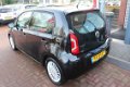 Volkswagen Up! - 1.0 60PK 5D BMT High up Navi Pdc - 1 - Thumbnail