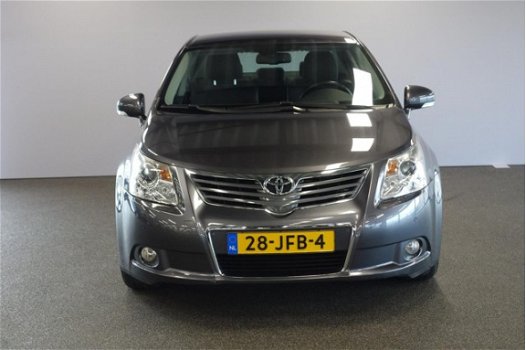 Toyota Avensis - 2.0 16V VVT-I SEDAN CVT Dynamic - 1