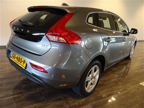 Volvo V40 - 2.0 D2 120PK Momentum Business|Leder bekleding - 1