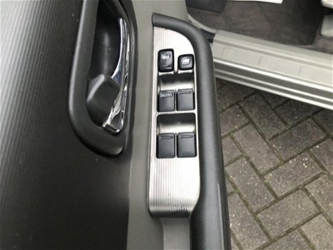 Nissan X-Trail - 2.0 Sport Plus 4x4, airco, navigatie, lichtmetalen velgen, 4x elektrische ramen - 1