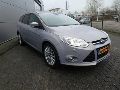 Ford Focus - 1.6 ECOBOOST 150pk Titanium Navi/Xenon - 1