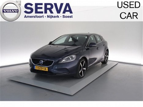 Volvo V40 - D2 Summum - 1