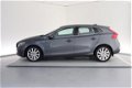 Volvo V40 - D2 Momentum - 1 - Thumbnail