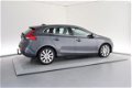 Volvo V40 - D2 Momentum - 1 - Thumbnail