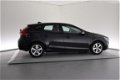 Volvo V40 - D4 Kinetic Business - 1 - Thumbnail