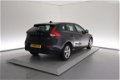 Volvo V40 - D2 Kinetic Business Pack Connect - 1 - Thumbnail