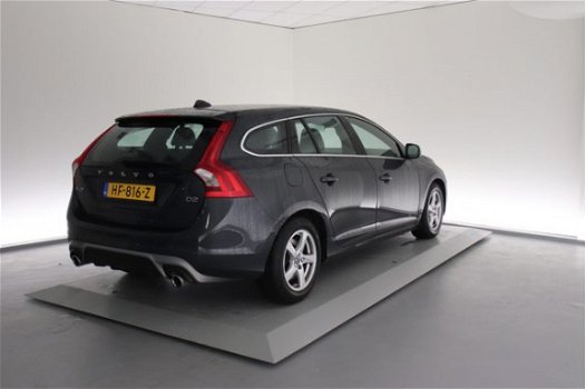 Volvo V60 - D2 Aut. R-Design Business - 1