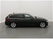 BMW 3-serie Touring - 320d Automaat Luxury High Executive Harman Kardon + Sportstoelen + DAB Radio + - 1 - Thumbnail