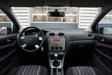 Ford Focus Wagon - 1.6 TDCi ECOnetic | Airco | Cruise control | Trekhaak | Nieuwe Motor | 2e Eigenaa