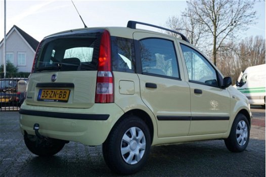 Fiat Panda - 1.2 Dynamic | Trekhaak | Radio/CD | Stuurbekrachtiging | Elektrische ramen | Nieuwe APK - 1