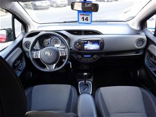 Toyota Yaris - 1.5 Full Hybrid 100pk 5D Navi Aut. Aspiration Cruisecontrole Lichtmetaal