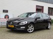 Volvo V60 - 2.0 T3 152pk Momentum/ Origineel NL/ 1 Eigenaar/ NAP - 1 - Thumbnail