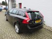 Volvo V60 - 2.0 T3 152pk Momentum/ Origineel NL/ 1 Eigenaar/ NAP - 1 - Thumbnail