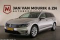 Volkswagen Passat Variant - 1.4 TSI GTE Highline // EX BTW | LEDER | CRUISE | NAVI | TREKHAAK AFN - 1 - Thumbnail