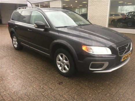 Volvo XC70 - 2.4 D5 Summum - 1