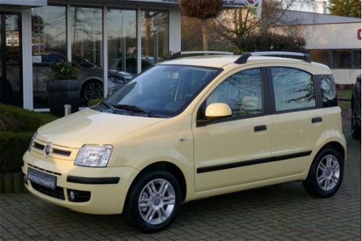 Fiat Panda - 1.2 Automaat Emotion 5-Drs *Airco/El.pakket/Dakrailing/Keurige auto - 1