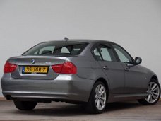 BMW 3-serie - 318i Business Line l Navigatie l Keurig onderhouden