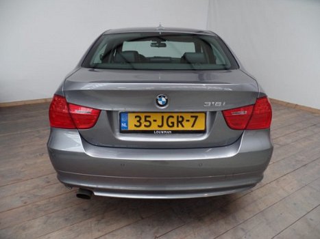 BMW 3-serie - 318i Business Line l Navigatie l Keurig onderhouden - 1