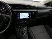 Toyota Auris - 1.8 Hybrid Dynamic Luxe uitvoering 17 inch velgen - 1 - Thumbnail