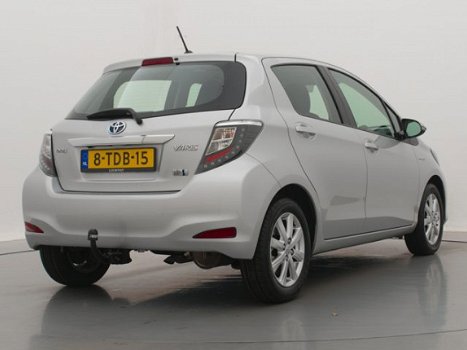 Toyota Yaris - 1.5 Full Hybrid Aspiration | Navigatie | Fietsendragerbeugel | Origineel NL | - 1
