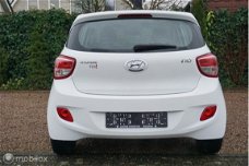 Hyundai i10 - 1.0i i-Motion Premium