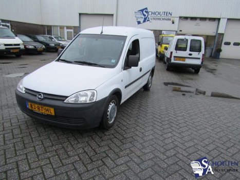 Opel Combo - COMBO-C-VAN Z13DT - 1