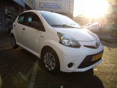 Toyota Aygo - 1.0 VVT-i Comfort Airco nap