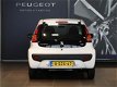 Peugeot 107 - ACTIVE 1.0 12v 5-DEURS AIRCO | RADIO/CD | UNIEK LAGE KM-STAND - 1 - Thumbnail
