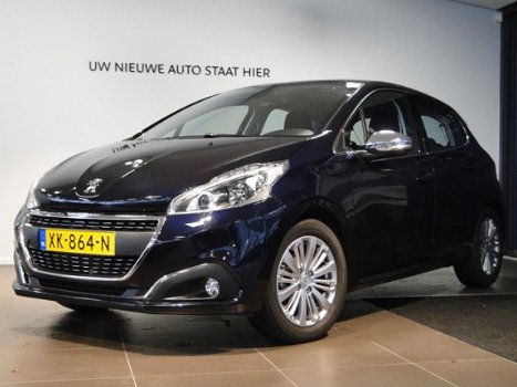 Peugeot 208 - Blue Lease Allure 1.2 82pk Navigatie PDC Climate controle - 1