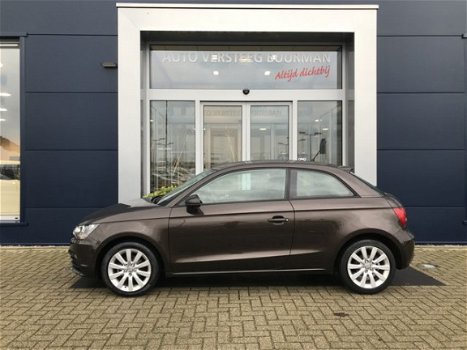 Audi A1 - 1.2 TFSI Connect Navigatie, Airco, Armsteun - 1