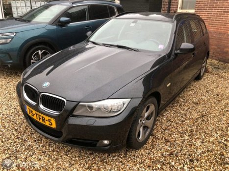 BMW 3-serie Touring - 318i Luxury Line automaat met leer - 1