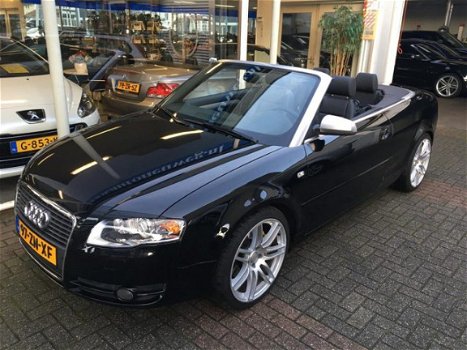 Audi A4 Cabriolet - 3.2 FSI QUATTRO NAVI LEDER XENON 19 INCH - 1