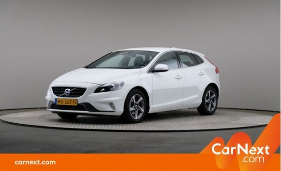 Volvo V40 - 2.0 D2 Business Sport R-Design, Navigatie, Xenon - 1