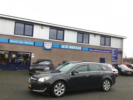 Opel Insignia Sports Tourer - 2.0 CDTI 103KW COSMO - 1