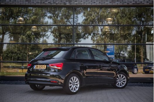 Audi A1 Sportback - 1.0 TFSI Sport , Stoelverwarming, Climate control, - 1