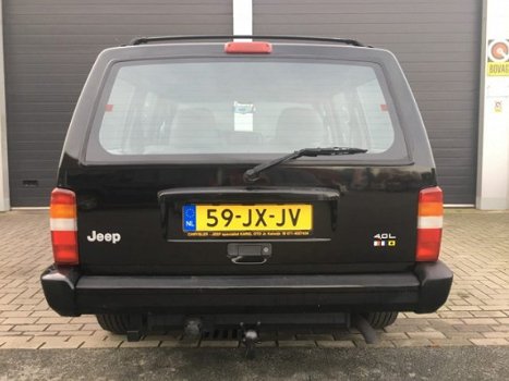 Jeep Cherokee - 4.0I LIMITED - 1