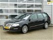 Volkswagen Passat Variant - 2.0 FSI Sportline bj.2006 Navi | Cc | Trekhaak - 1 - Thumbnail