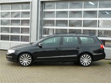 Volkswagen Passat Variant - 2.0 FSI Sportline bj.2006 Navi | Cc | Trekhaak - 1